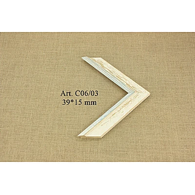 Деревянный багет C06/03