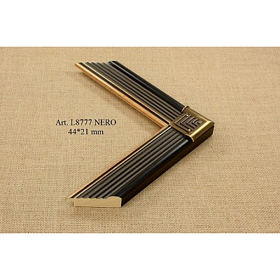 Деревянный багет L8777 NERO