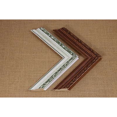Деревянный багет B560-05 Деревянный багет B560-05
