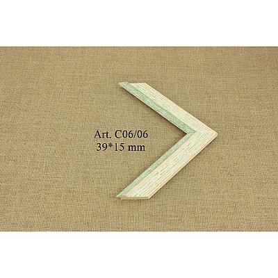 Деревянный багет C06/06