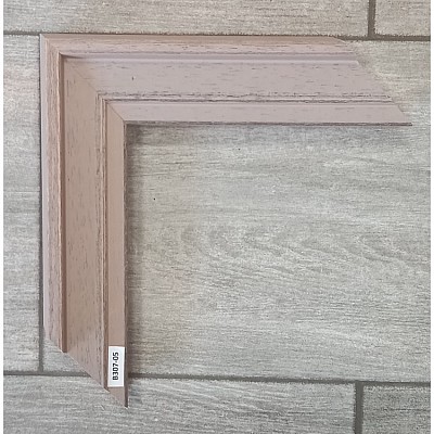 Деревянный багет B307-05