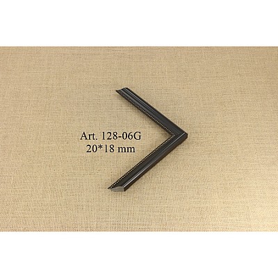 Пластиковый багет 128-06G