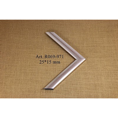 Пластиковый багет R069-971