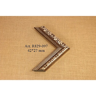 Пластиковый багет R829-097