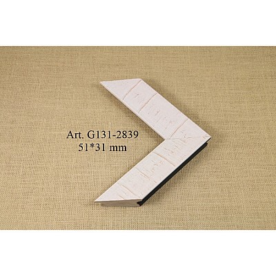 Пластиковый багет G131-2839 Пластиковый багет G131-2839