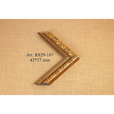 Пластиковый багет R829-107